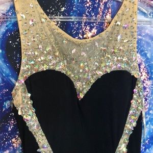 Long sparkly prom dress